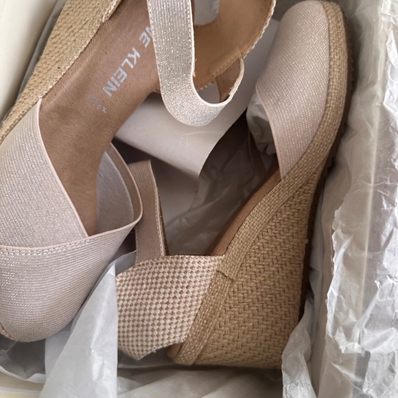 ANN KLEIN SANDALS - Picture 1 of 4